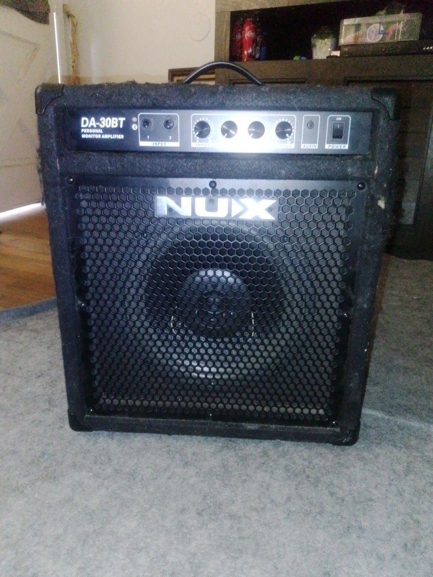 DA BT 30 Nux Amp With Bluetooth 