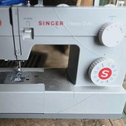 Never Used Heavy Duty Sewing Machine Singer