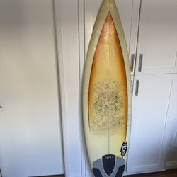 Surfboard 6’1” Cordell Shortboard Surfboard - Fins Included
