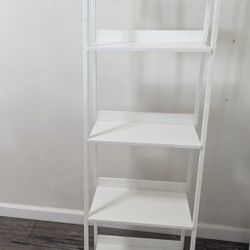 White Shelve/Bookcase