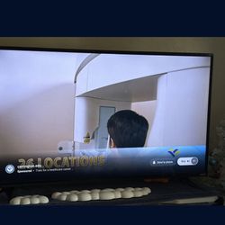 43 Inch Visio smart tv