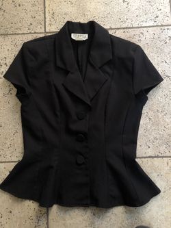 Black buttoned top