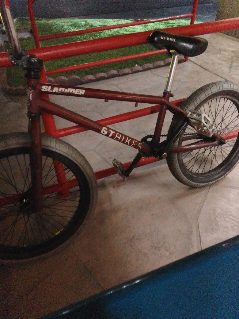 Gt $200