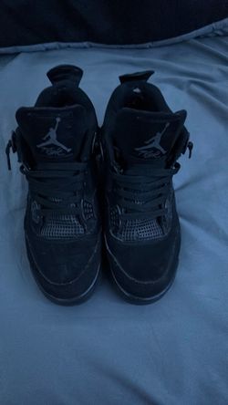 Jordan black cat 4’s  Size 9  men’s