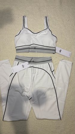 White Alo Set