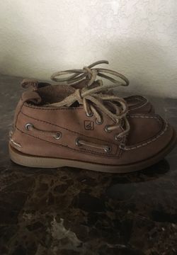 Sperrys 9c
