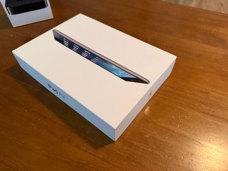 Apple iPad Wi-Fi 32GB