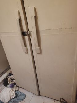 Plastic garage storage