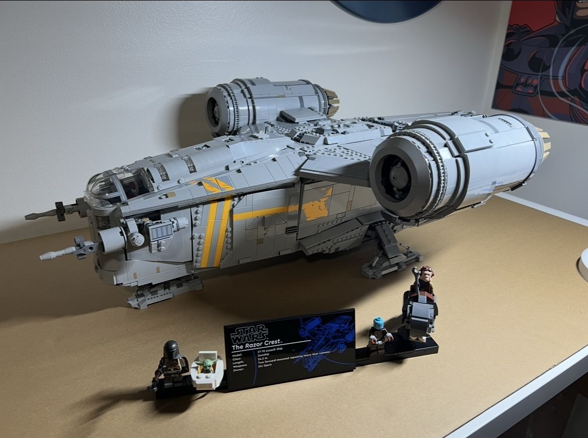 Lego Star Wars Mandalorian Razor Crest UCS 75331