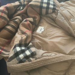 Burberry Puffer 