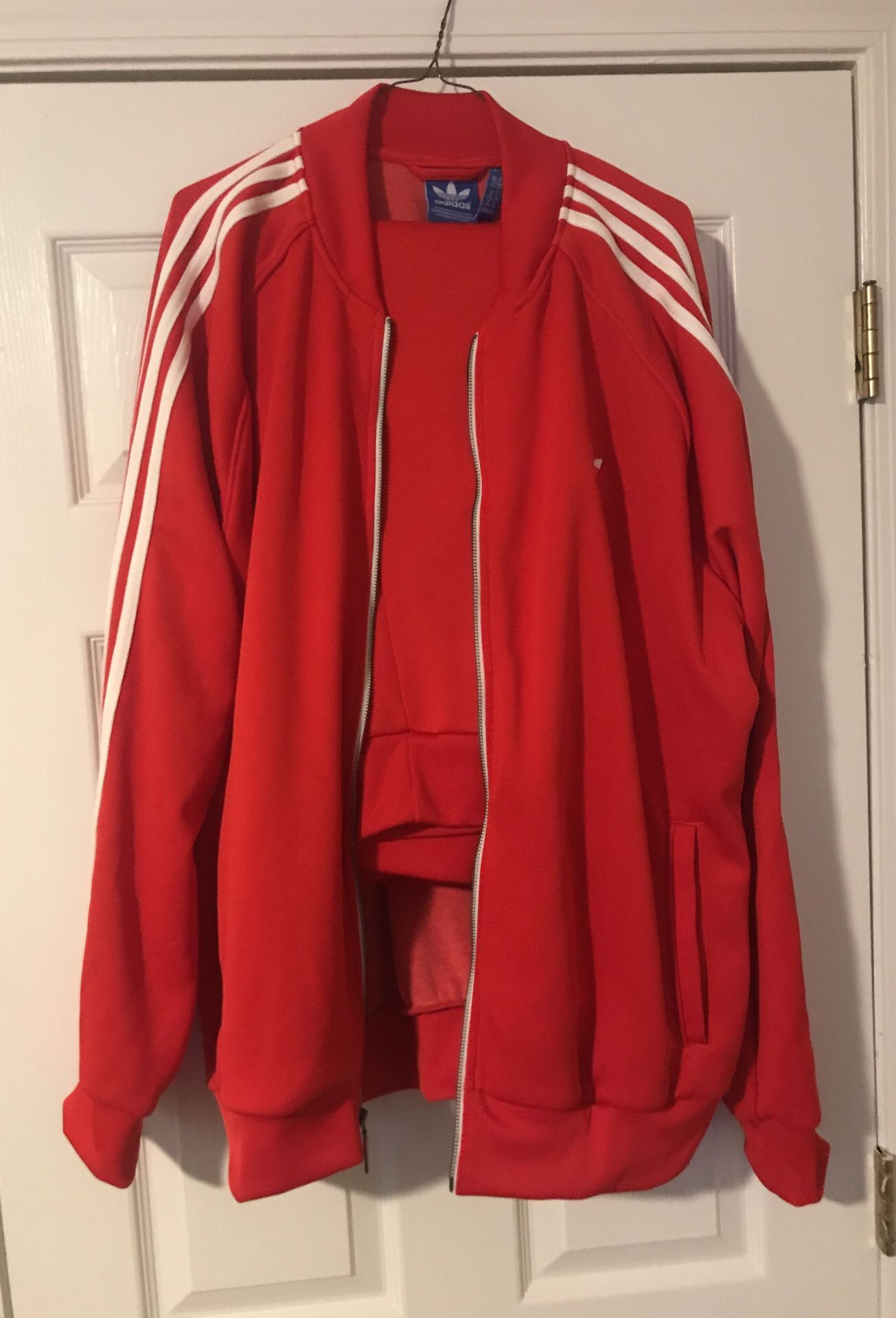 Adidas XXL sweatsuit red and white