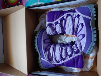 Boots - New girls boots - never worn size 11