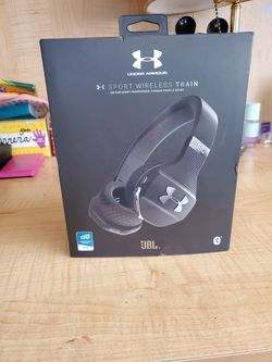 Jbl sports wireless train headphones