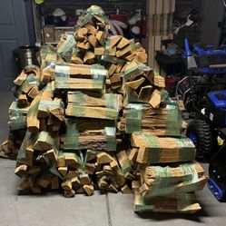 Beautiful Oak Fire Wood  5 Dollars A Bundle I Have Cherry Fire Wood As Well 