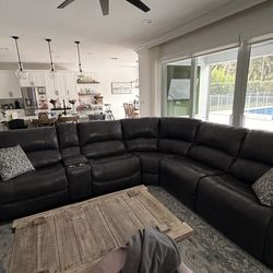6 Piece Power Reclining Sectional