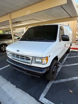 Ford E250 Series Cargo Van White