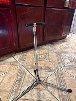 Single guitar stand