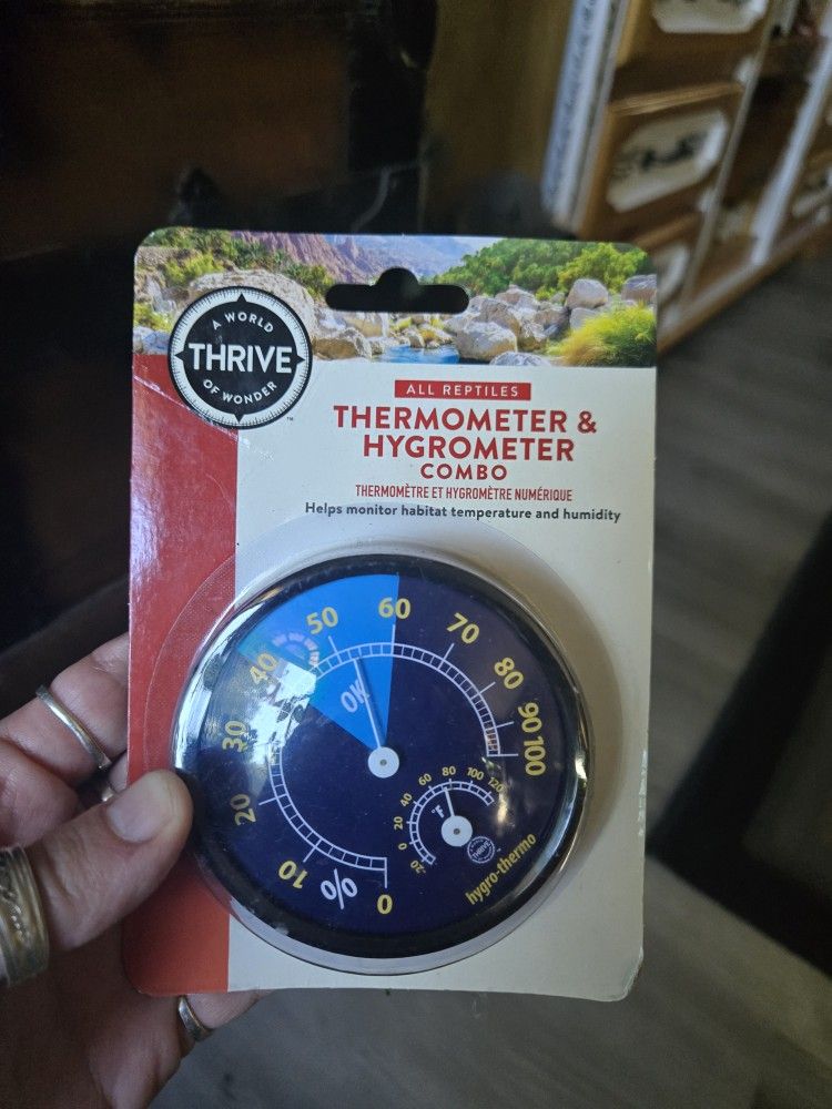 Reptile Thermometer And Hydrometer