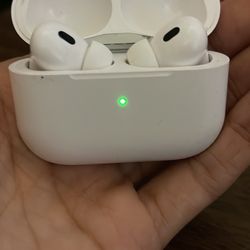 AirPods Pro