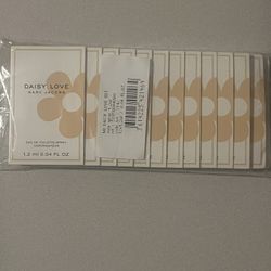 Daisy love Marc Jacobs 12 Pcs Sample Eau De Toilette Spray