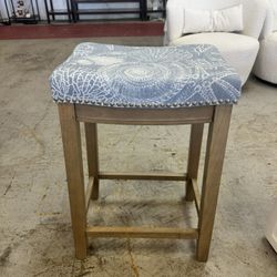 Shell Barstool