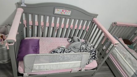 Graco convertible baby crib