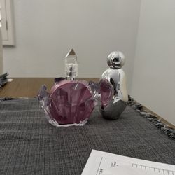 $110 Both Ariana grande Kylie Jenner Perfume