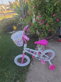 Bike girl