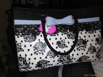 Designer purse paid 130