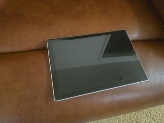 Microsoft Surface 8