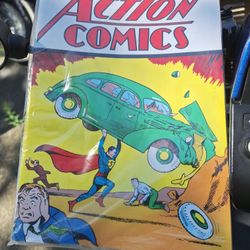 Action Comic Superman 