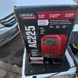225 Amp Arc/Stick Welder AC225S, 230V 846