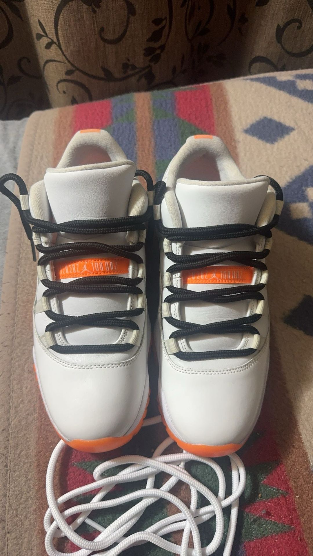 Air Jordan 11 Retro Low CITRUS Size 10W/8.5M
