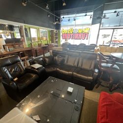 SECTIONAL:  Set of 5 black leather Sectional & 2 power recliners (power cords at the front desk) SKU 2CAT5P