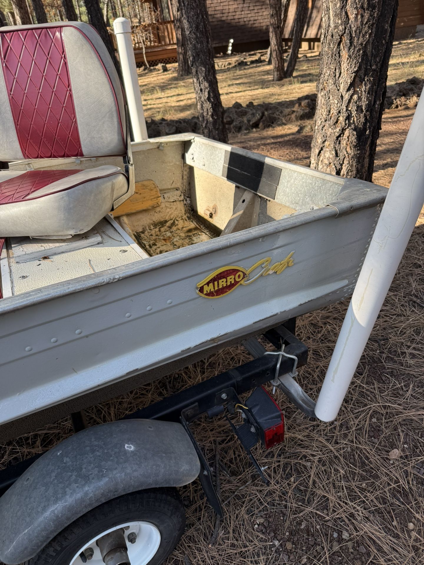 12 Foot aluminum Fishing boat