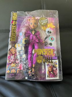 clawdeen wolf monster high doll