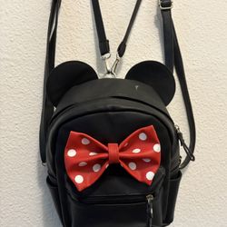 Minnie mouse black backpack bag Disney parks polka dot