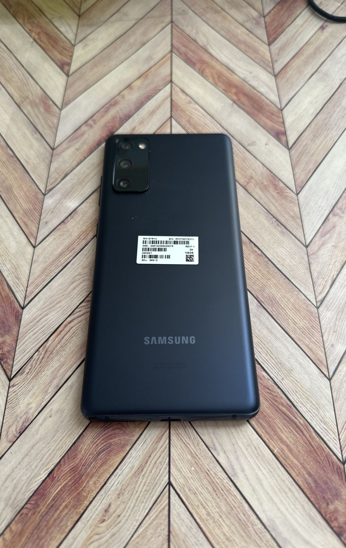Samsung Galaxy S20 FE (128GB) Unlocked 🌎 Liberado