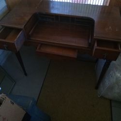 Desk Antique Vintage $10