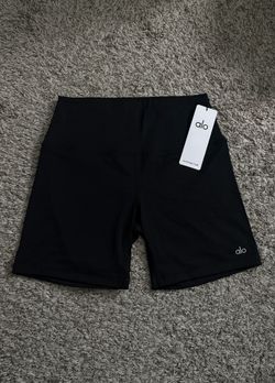 ALO Airlift Energy Shorts