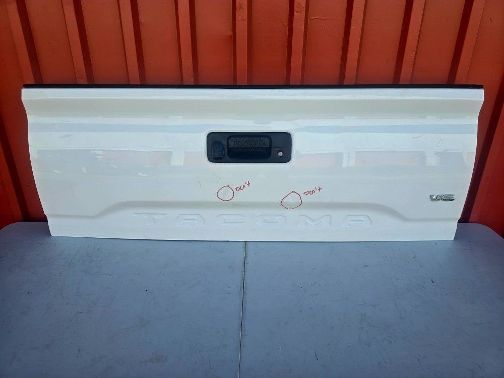 Toyota Tacoma Tailgate Shell 2016-2023