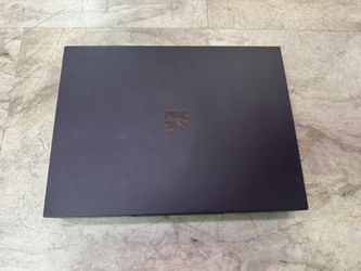 Microsoft Surface Pro 13” - 512GB SSD - 16GB RAM - Black