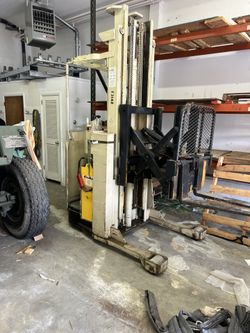 Forklift