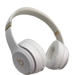 Beats Solo 4 With Case White/Gold