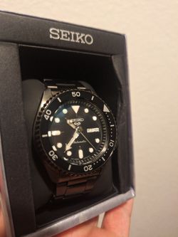 Seiko 5sport watch