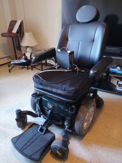Bought a brand new wheelchair don’t need it