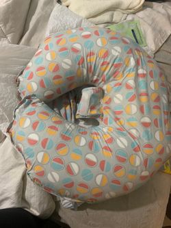 nursing pillow leachco