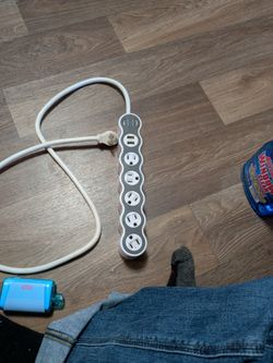 New 360 Electrical Surge Protector (Rotating Outlets)