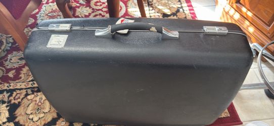 American tourister luggage