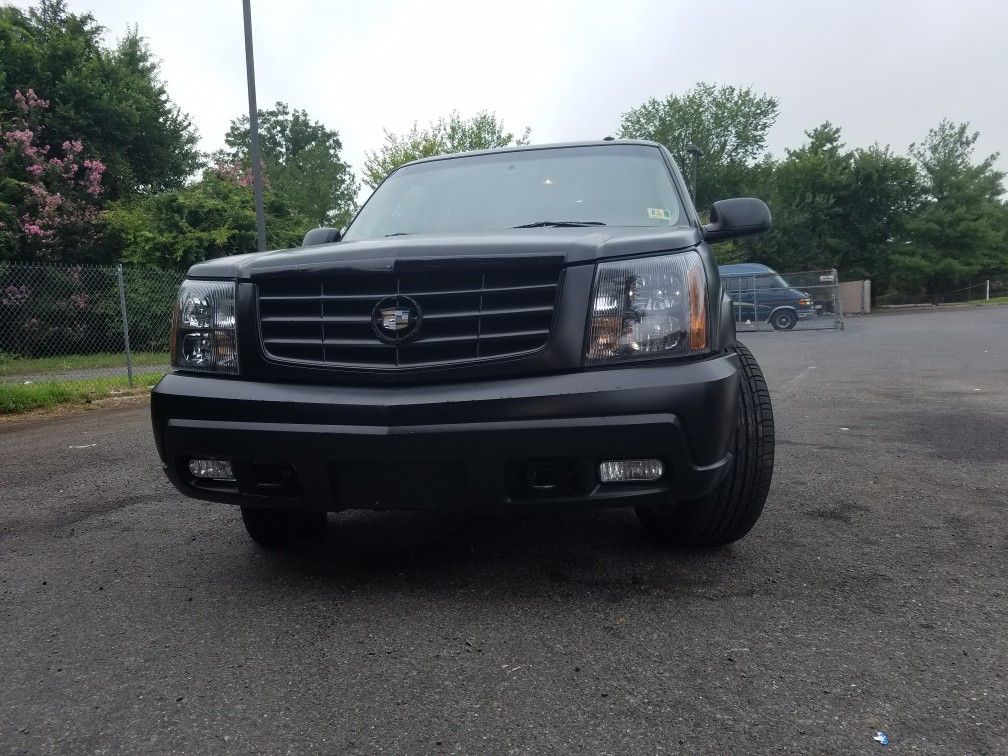 2003 Cadillac Escalade